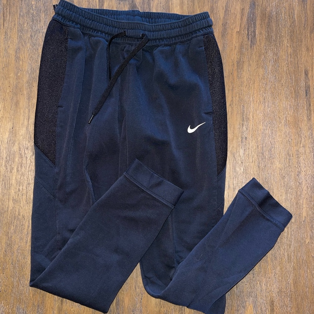 Men’s Black Nike Joggers. Size L.